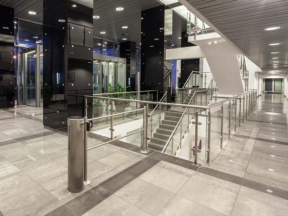 Baranda de cristal para áreas comerciales