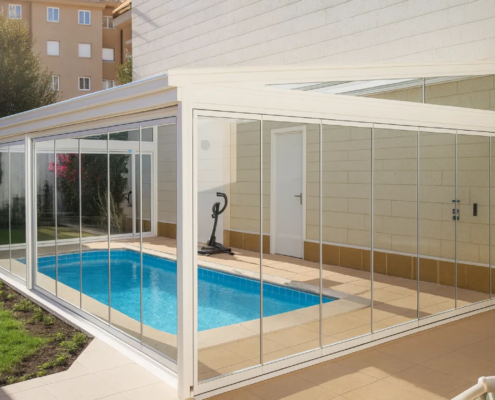cerramientos para piscinas con cortinas de cristal