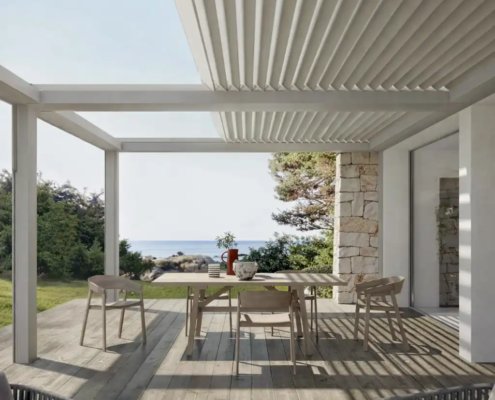 Pérgola bioclimática adosada sistema retráctil