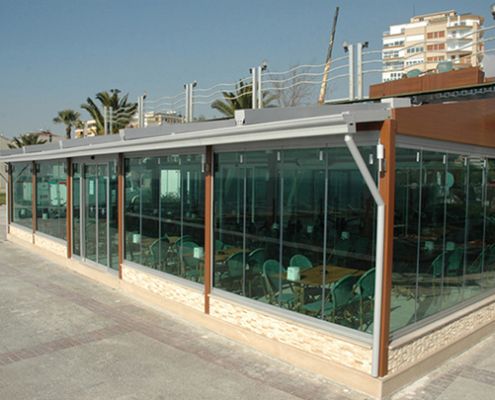 cerramiento para bar